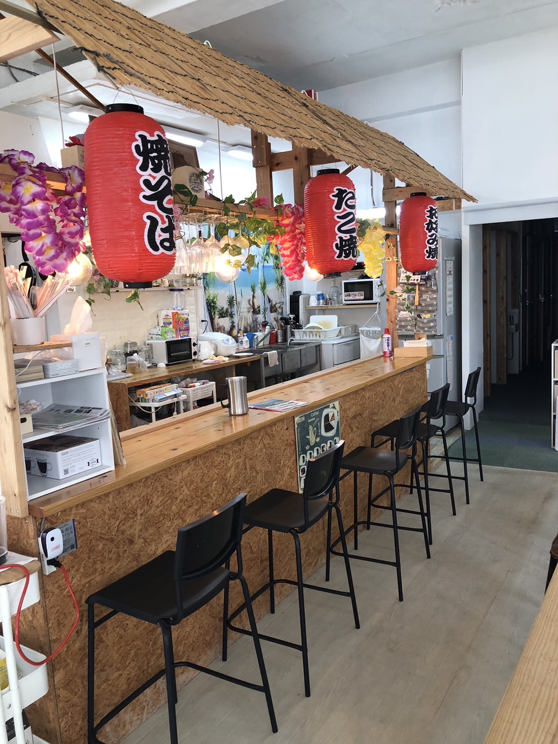 レンタカー店舗 店内